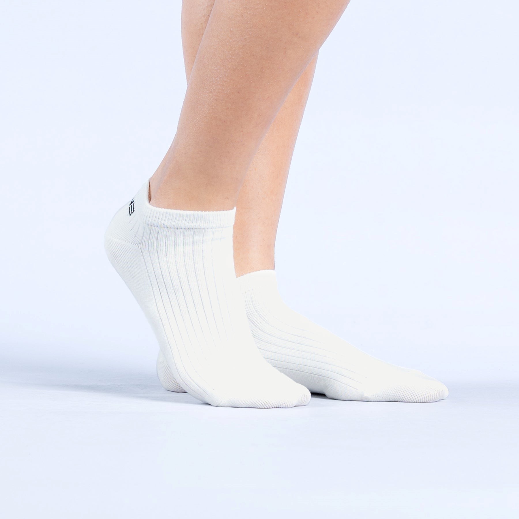 DFYNE Revive Ankle Socks Białe | 0684AULEV